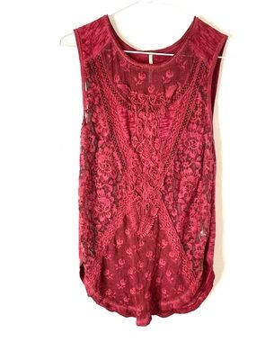 Free People Red Floral Lace Crochet Boho Tunic Tank Top Button Back